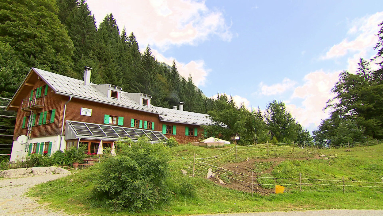 Schwarzenberg Hütte