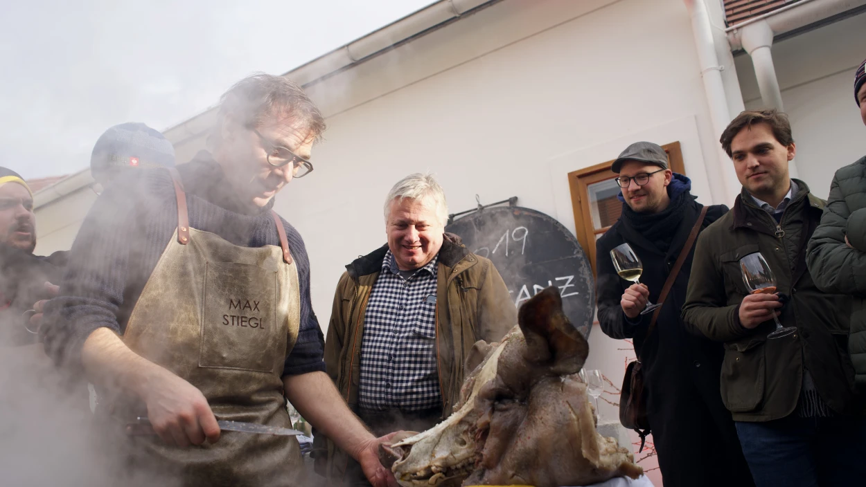 Schweinespeck & Schnepfendreck - Sautanz im Burgenland