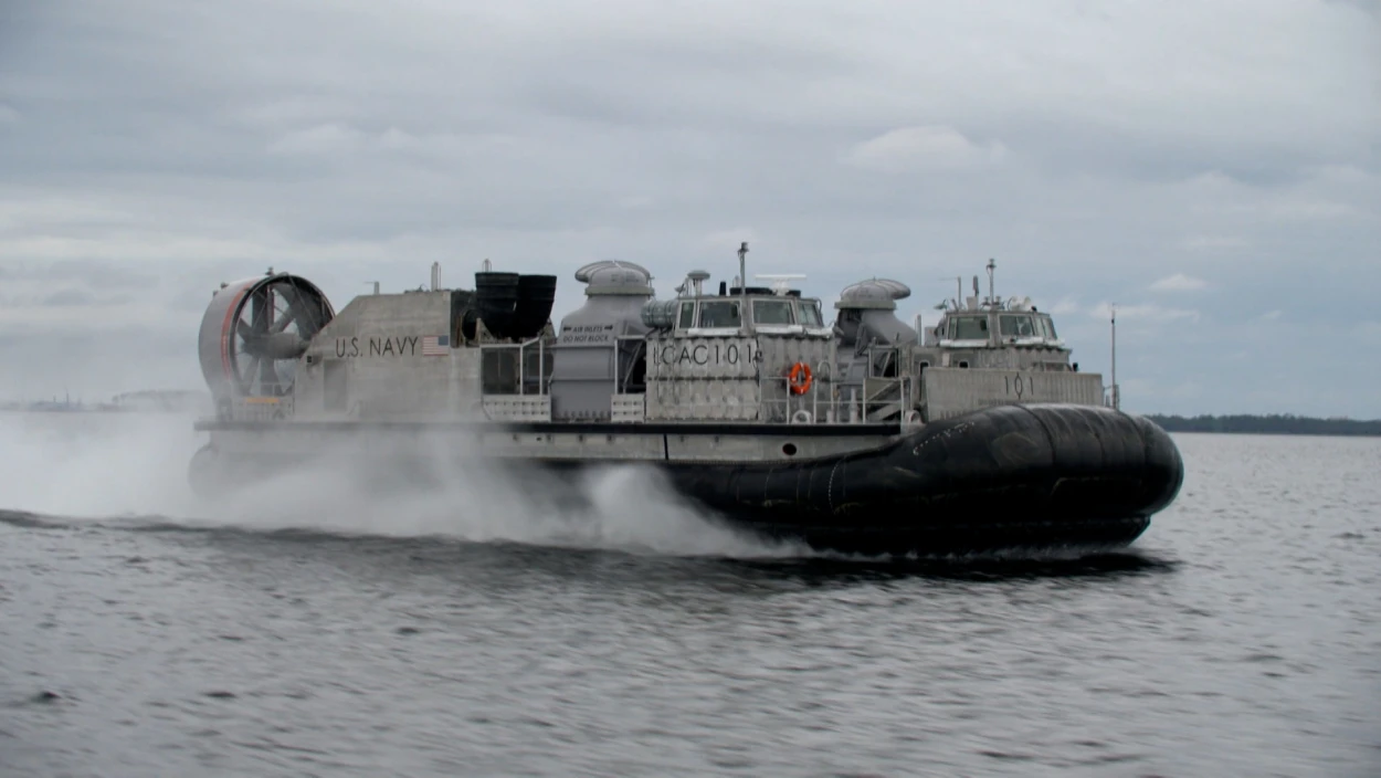 Mega Hovercraft SSC