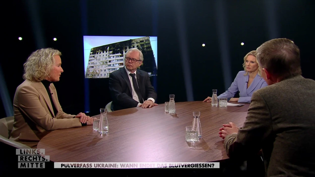 Links. Rechts. Mitte - Duell der Meinungsmacher