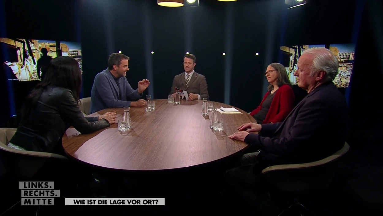 Links. Rechts. Mitte - Duell der Meinungsmacher