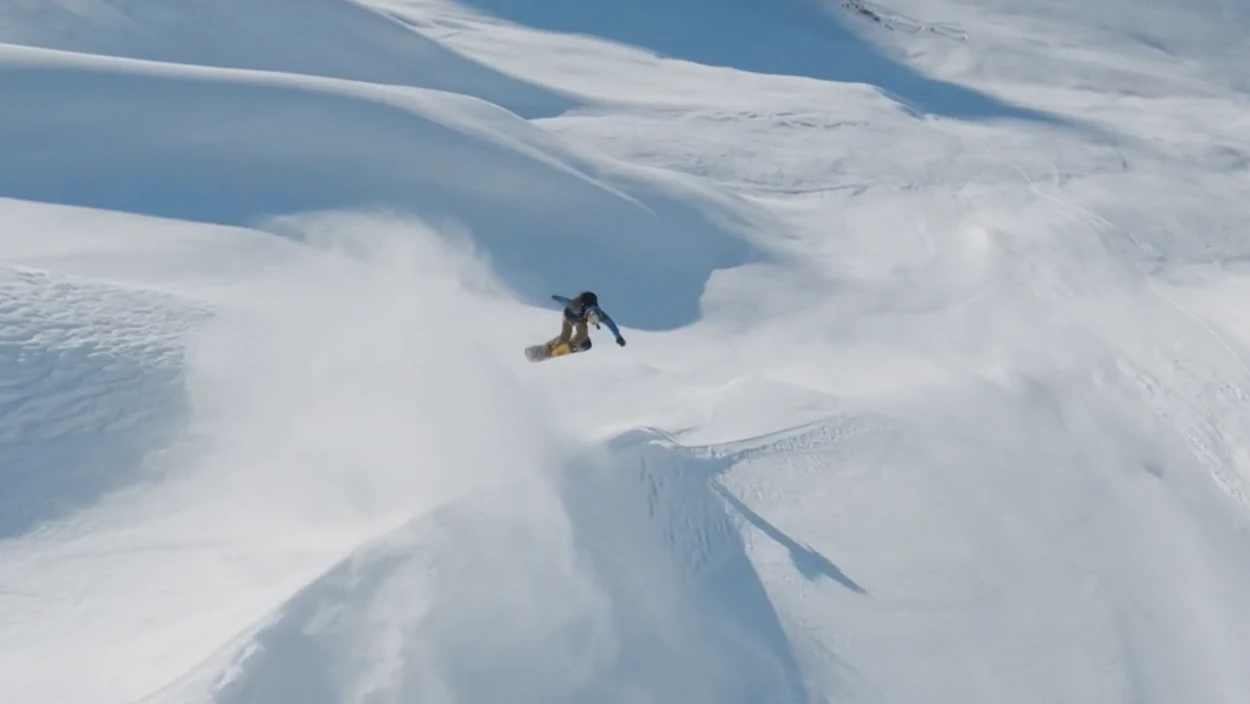 Die weltbesten Snowboarder in Alaska