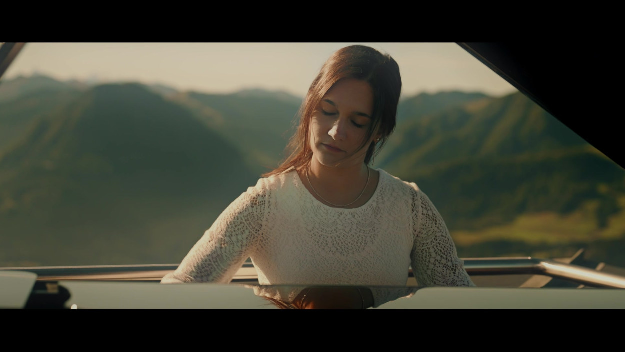 Star-Profil: So tickt Dunja Zdouc