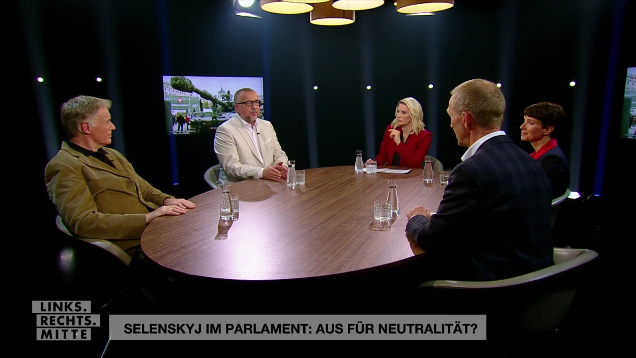 Links. Rechts. Mitte - Duell der Meinungsmacher