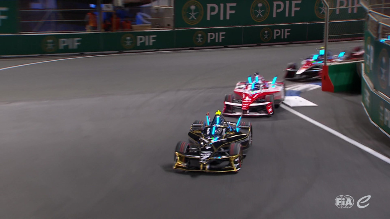 Jeddah E-Prix: Highlights - Rennen 1 | Formel E
