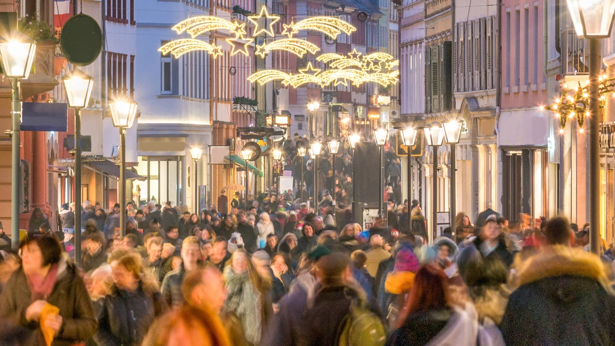 Start des Weihnachtsgeschäfts im Handel