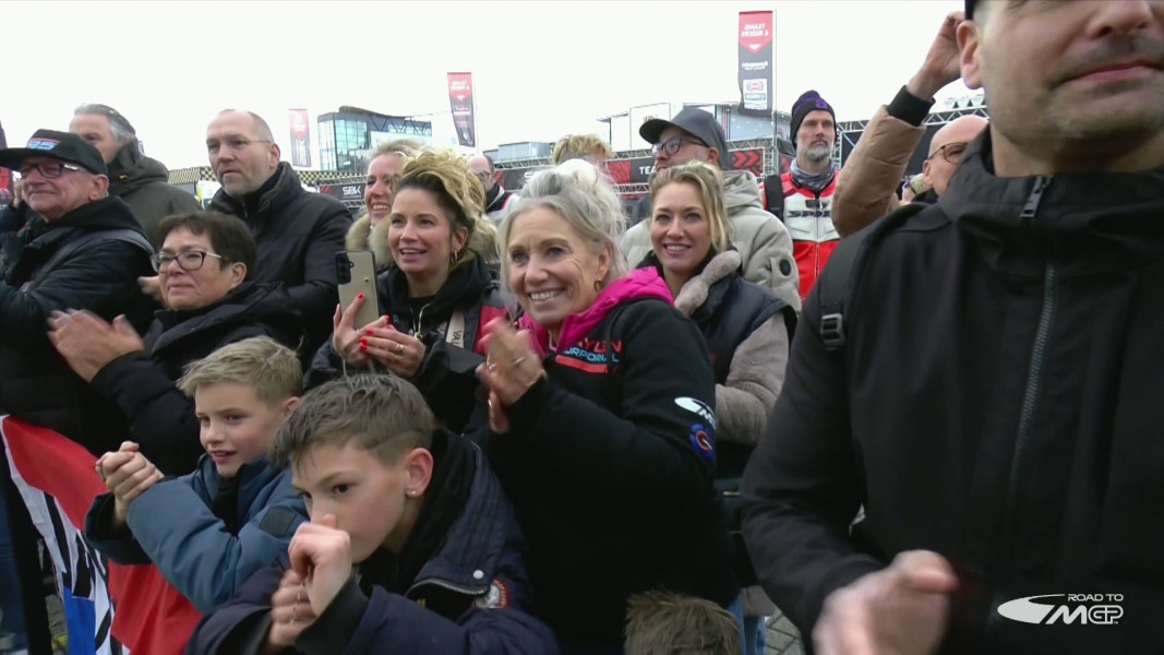 Anina Urlass (16): Nachwuchsstar der Moto4