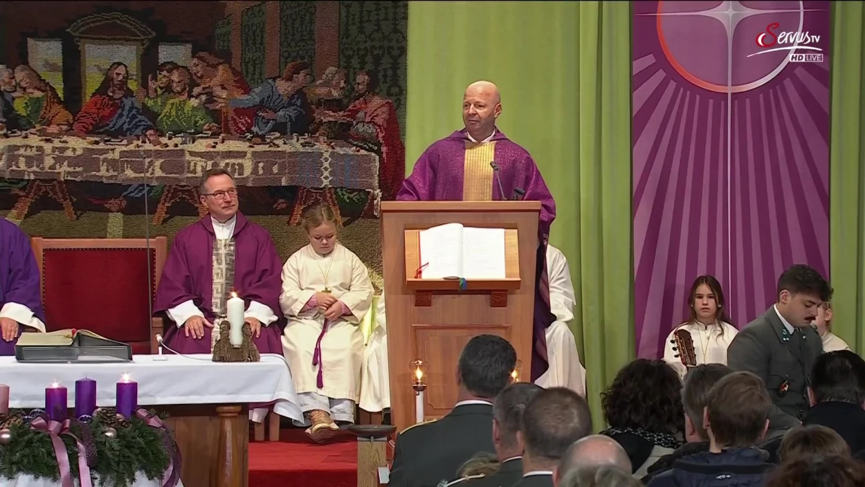 Heilige Messe aus der Soldatenkirche der Schwarzenbergkaserne in Salzburg-Walserfeld