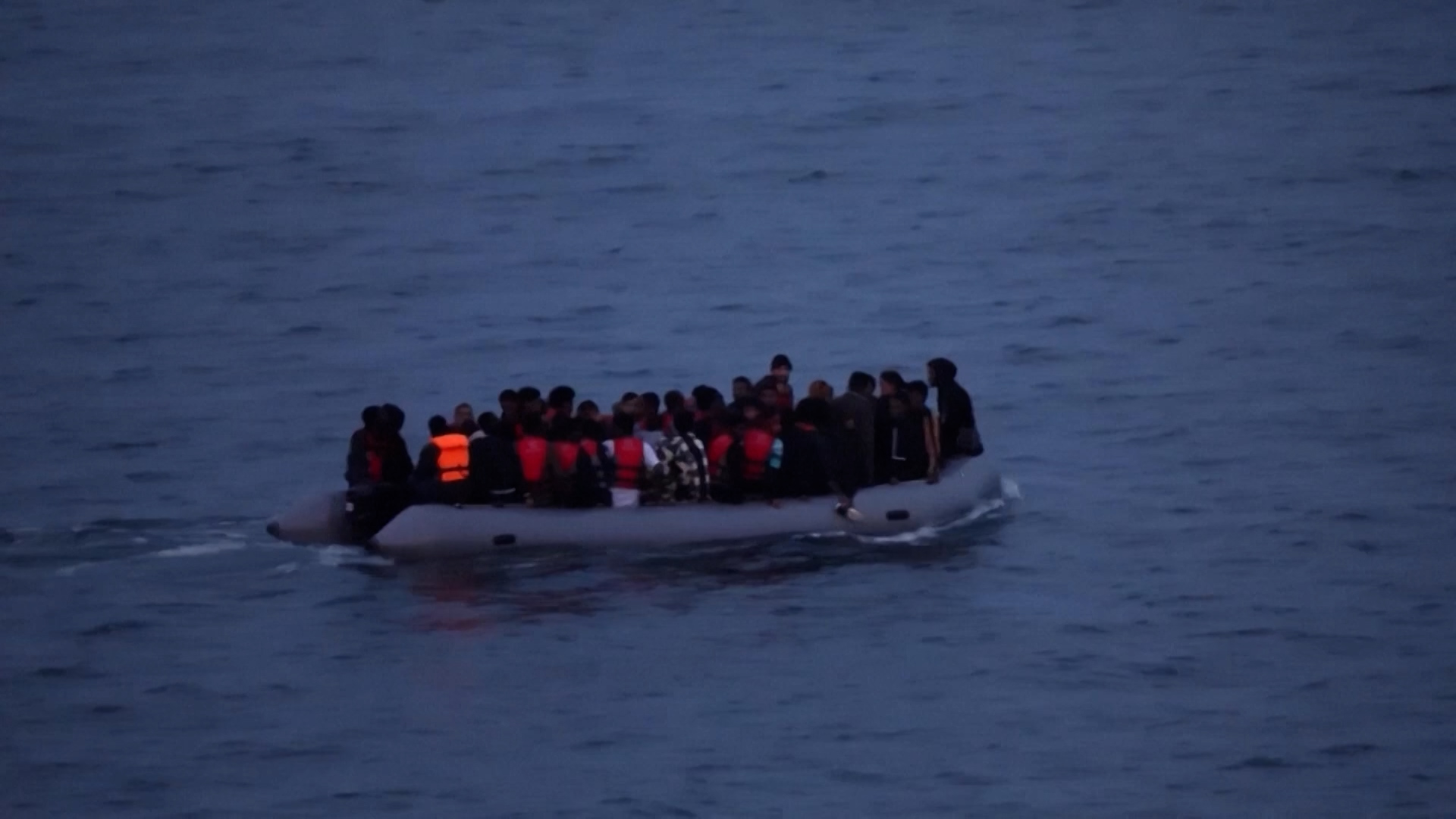 Schnellere Abschiebungen - EU beschließt sichere Herkunftsländer | Nachrichten in 90 Sekunden