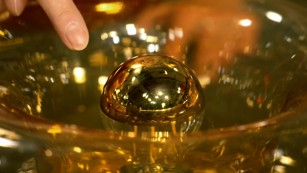 Goldene Karamell-Drops