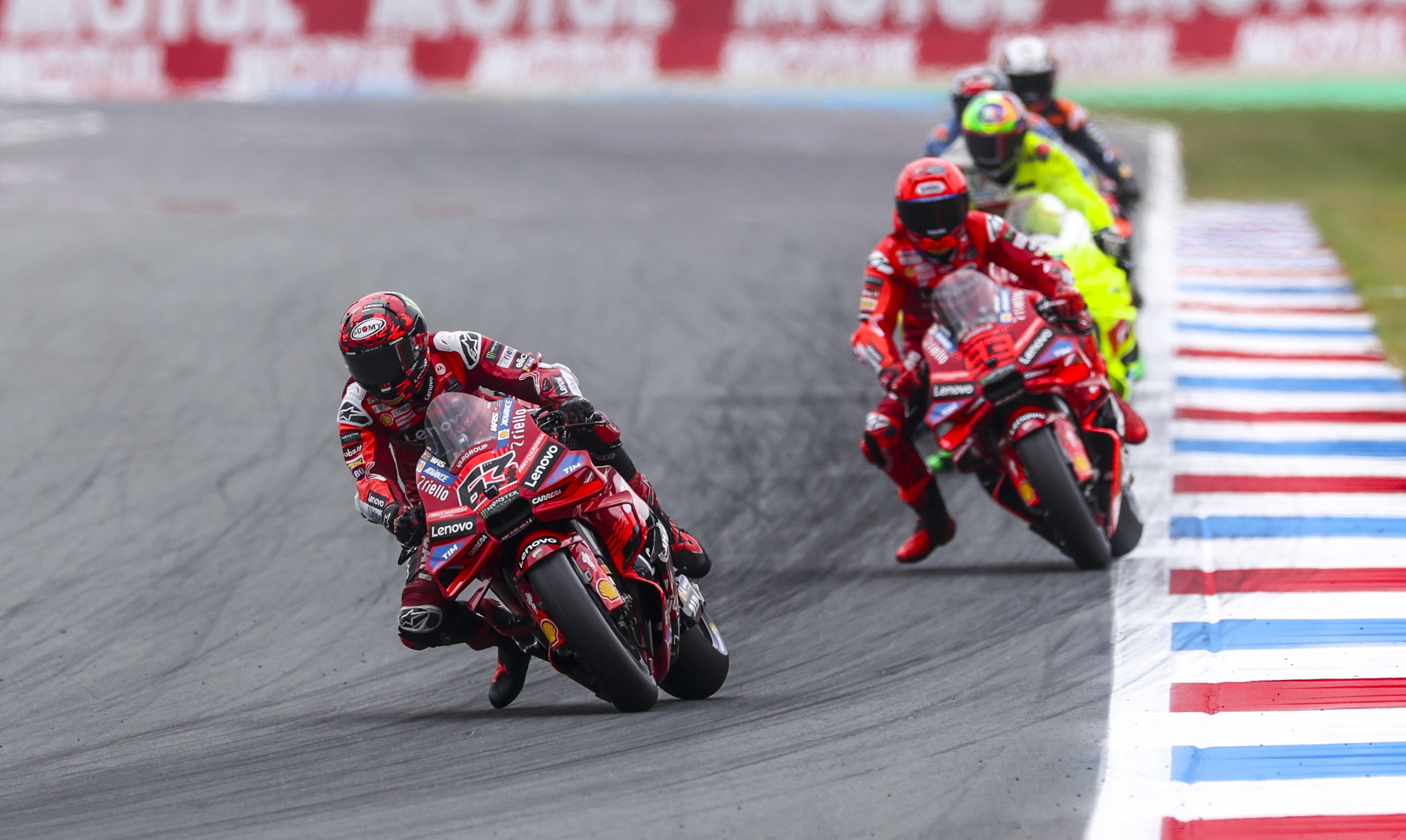 Brno: Int. Livestream