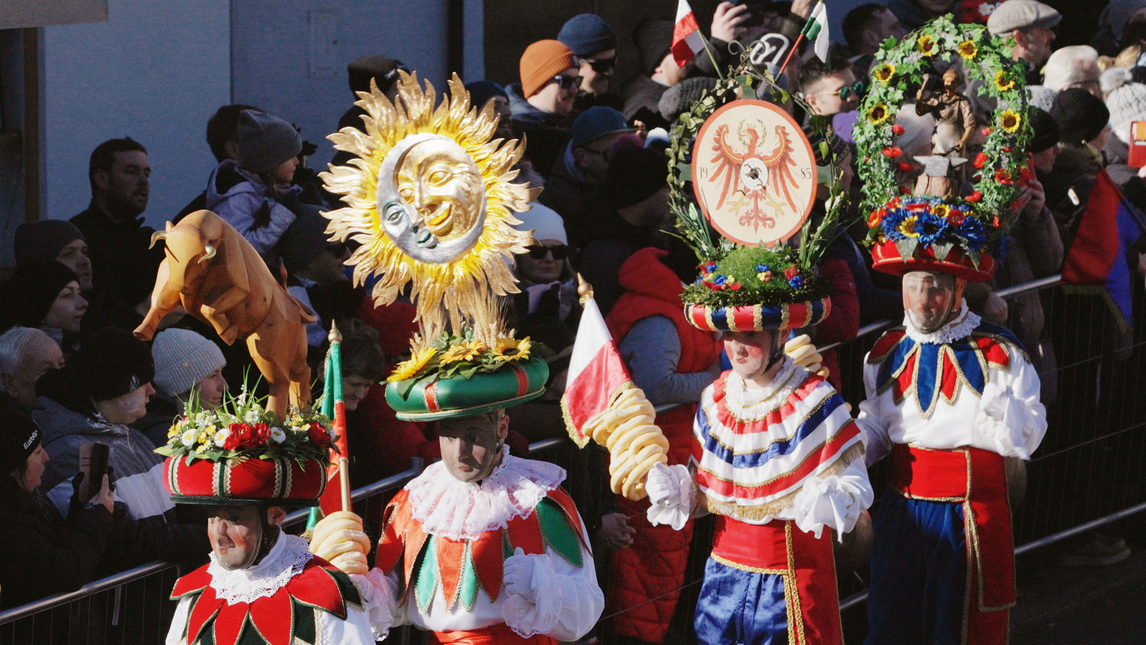 Raue Fasnacht - das Schleicherlaufen in Telfs