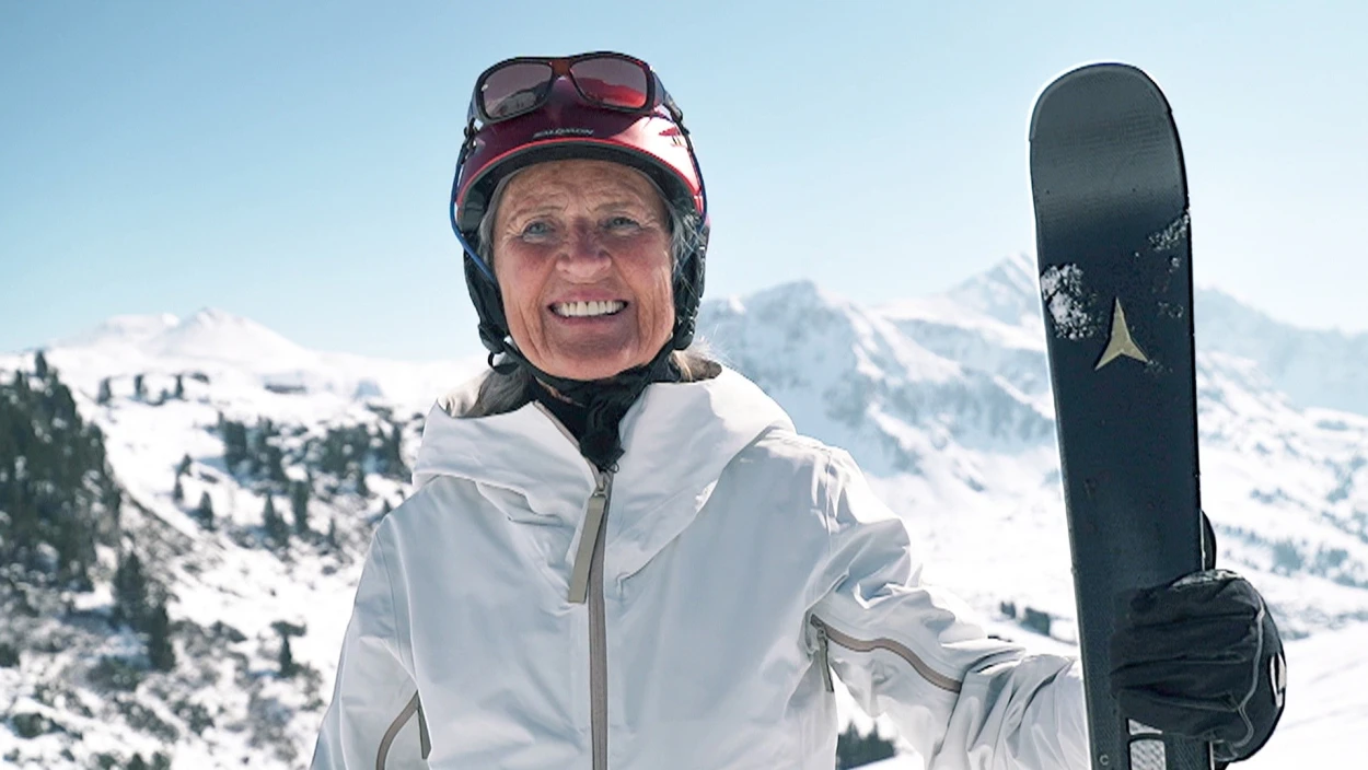Die Frau mit dem richtigen Hüftschwung: 80-jährige Skilehrerin Helga Lasshofer