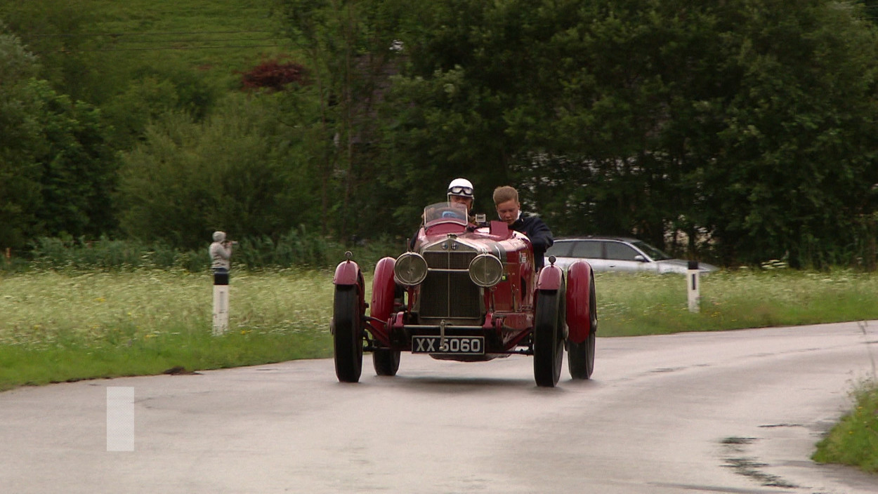 Oldtimer - Schrauberglück und Wettkampfgeist - Rasende Raritäten in den Alpen