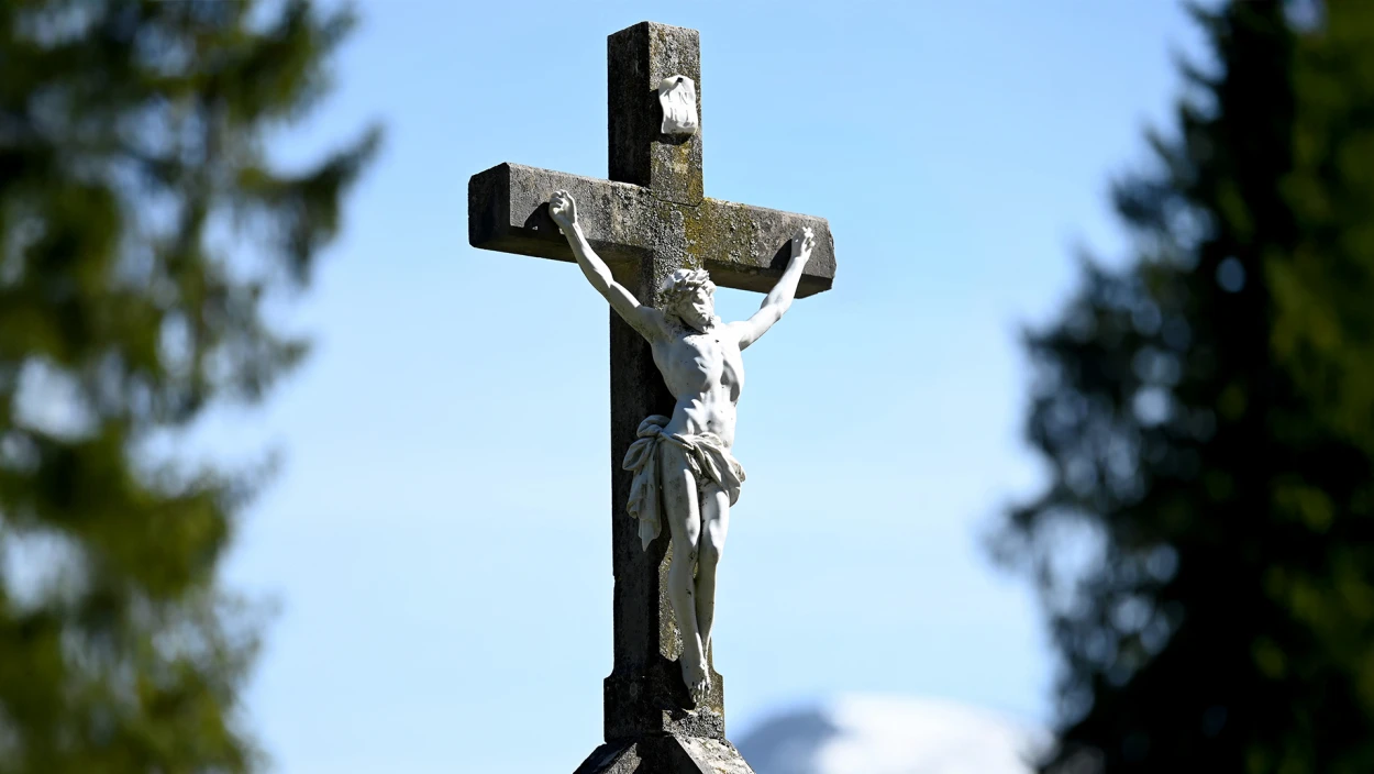 Karfreitag: Arbeitstag oder gesetzlicher Feiertag für alle?