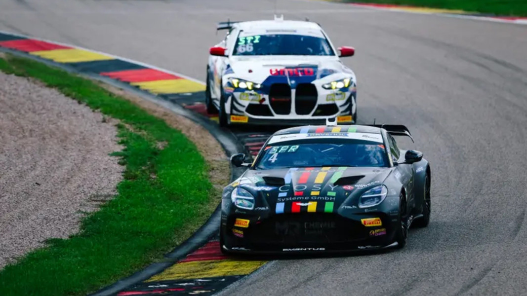 Wilder Kampf am Sachsenring!