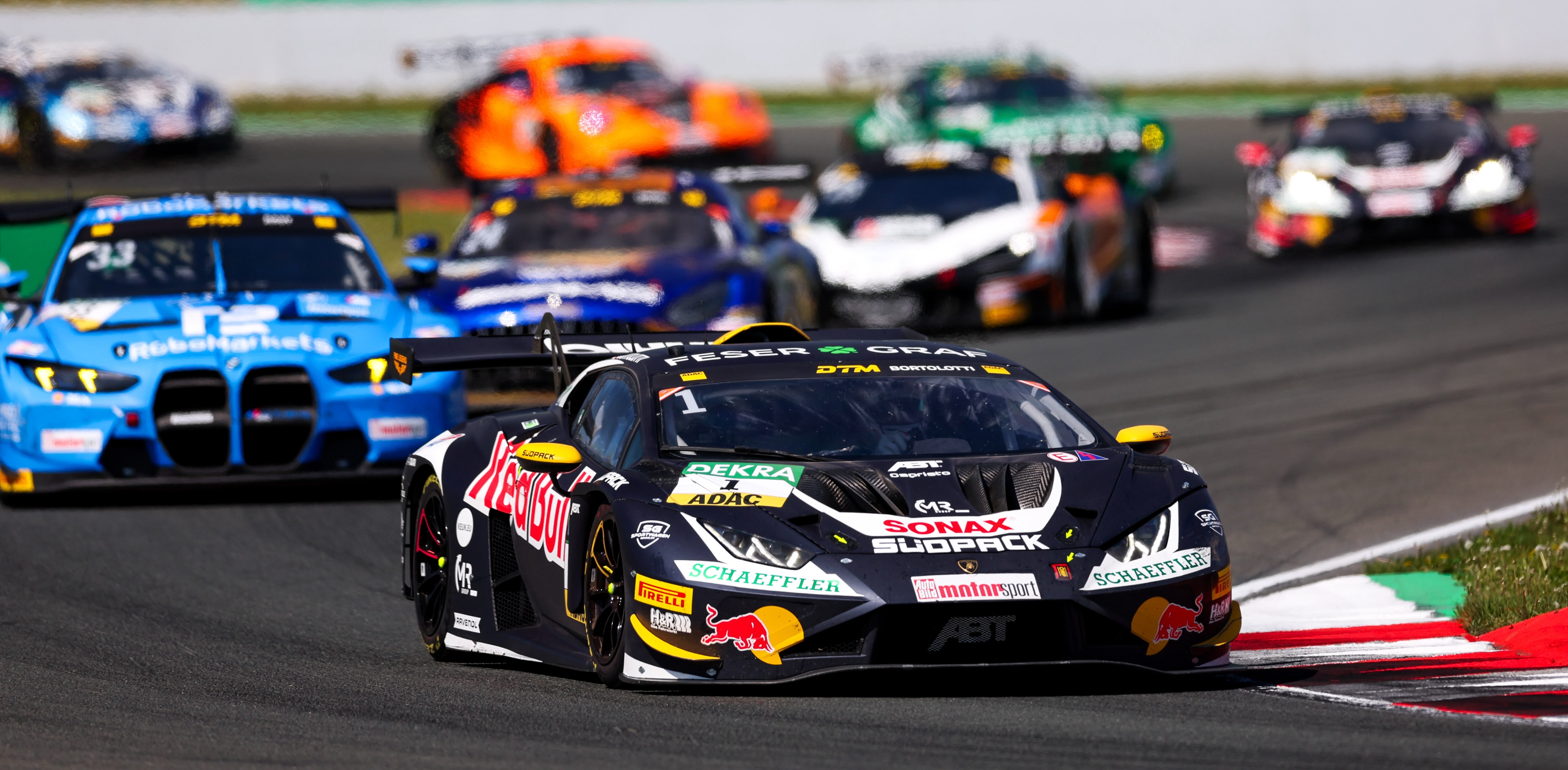 Nürburgring: Rennen 1 Int.