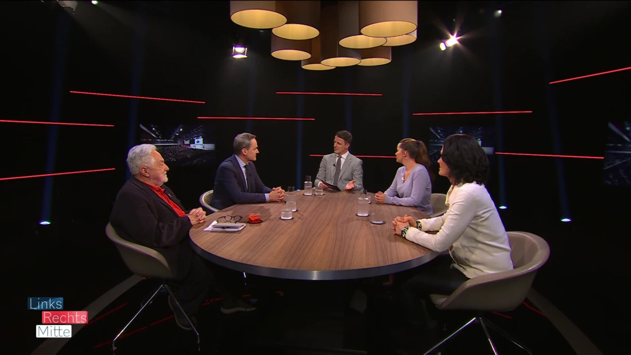 Links. Rechts. Mitte - Duell der Meinungsmacher