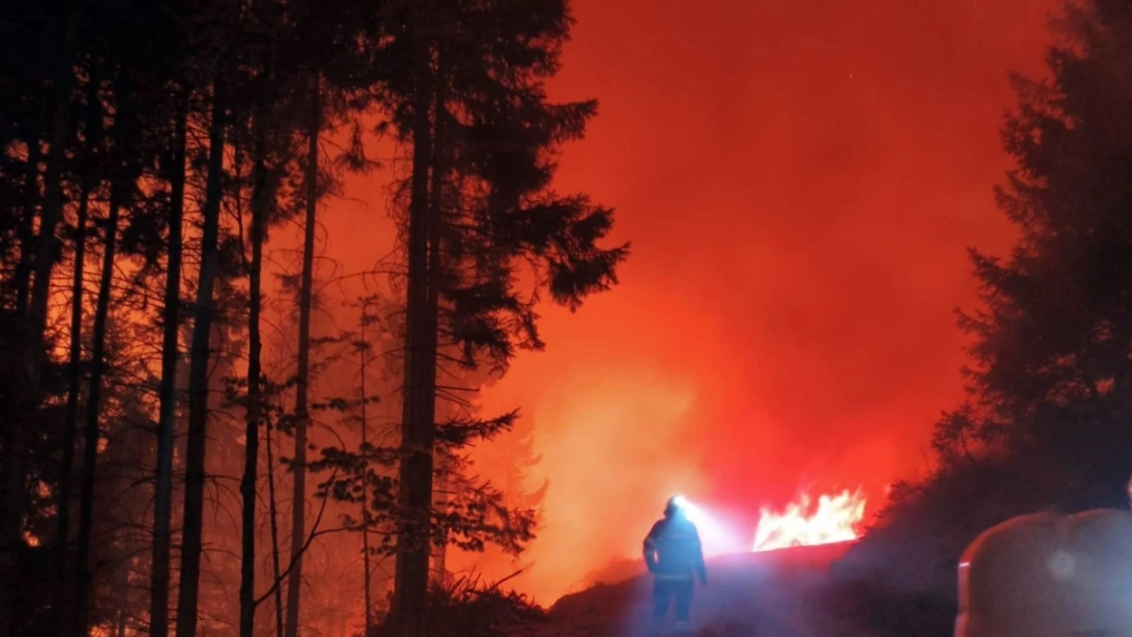 Flammenmeer im Lesachtal: Kurzmeldungen vom 24.04.