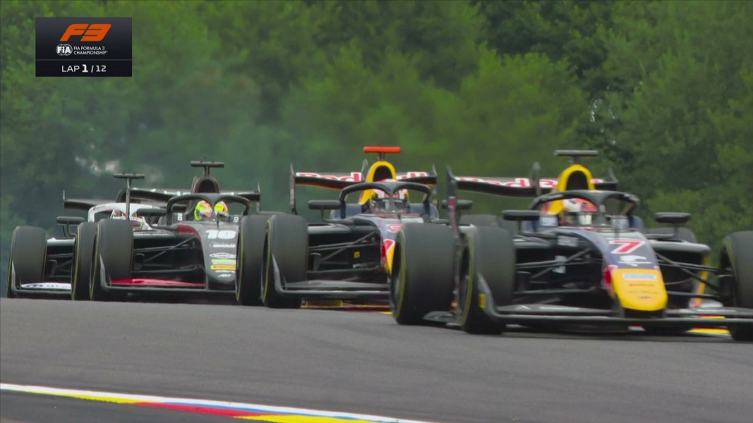Premierensieg beim Sprintrennen von Spa