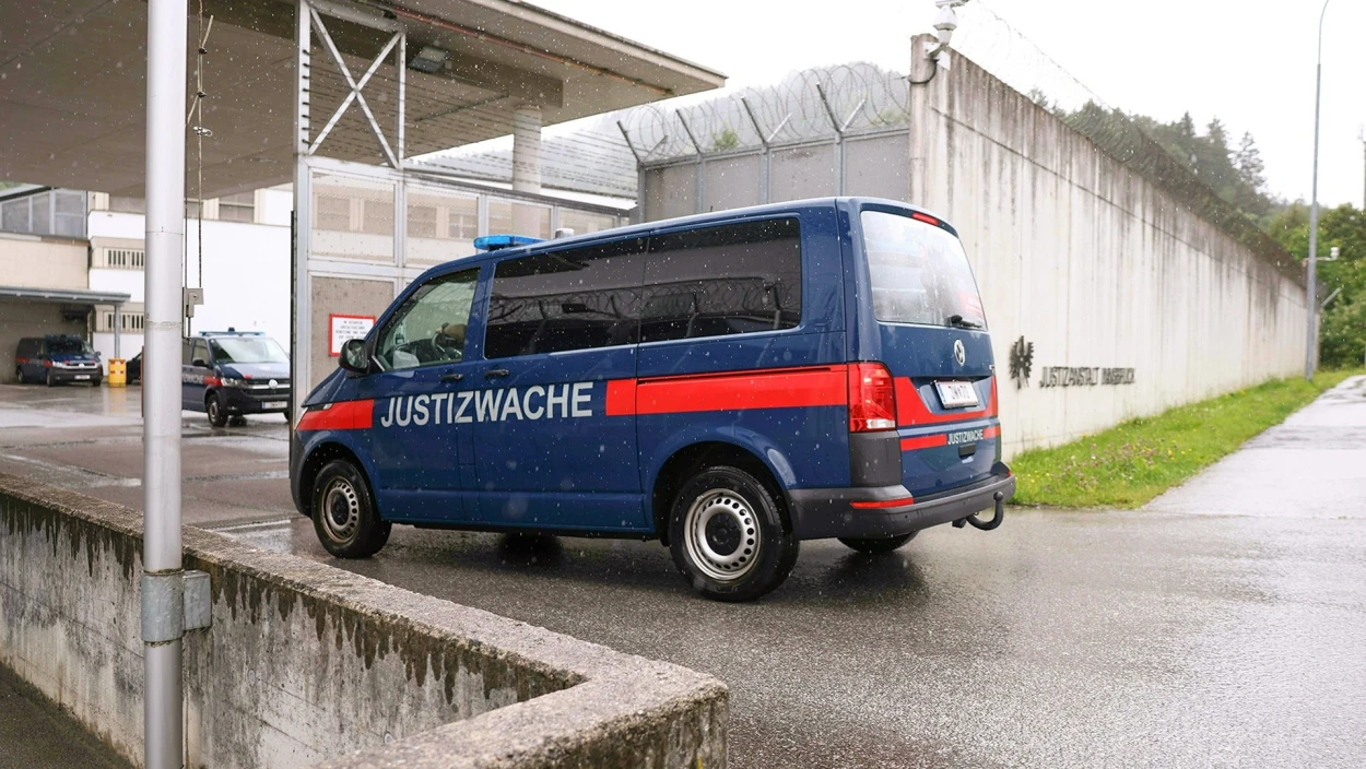 Überfüllte Gefängnisse: Justizwache schlägt Alarm und legt mit Streik die Arbeit nieder