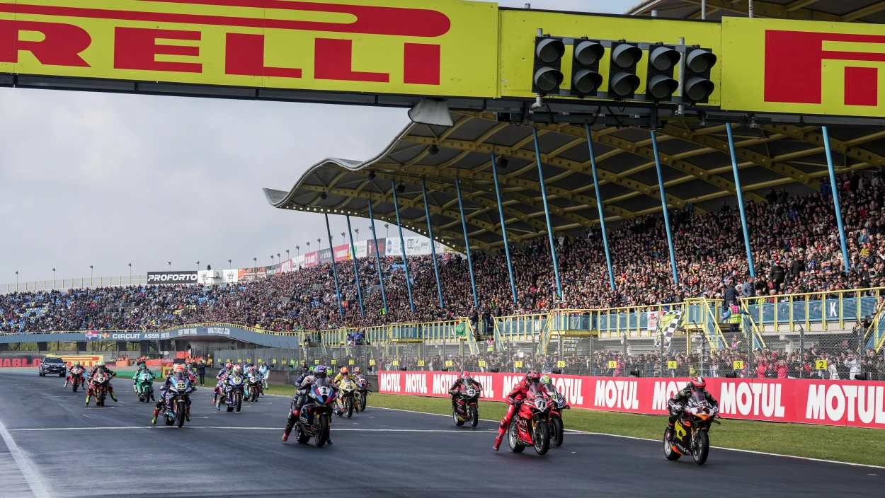 Superpole-Race