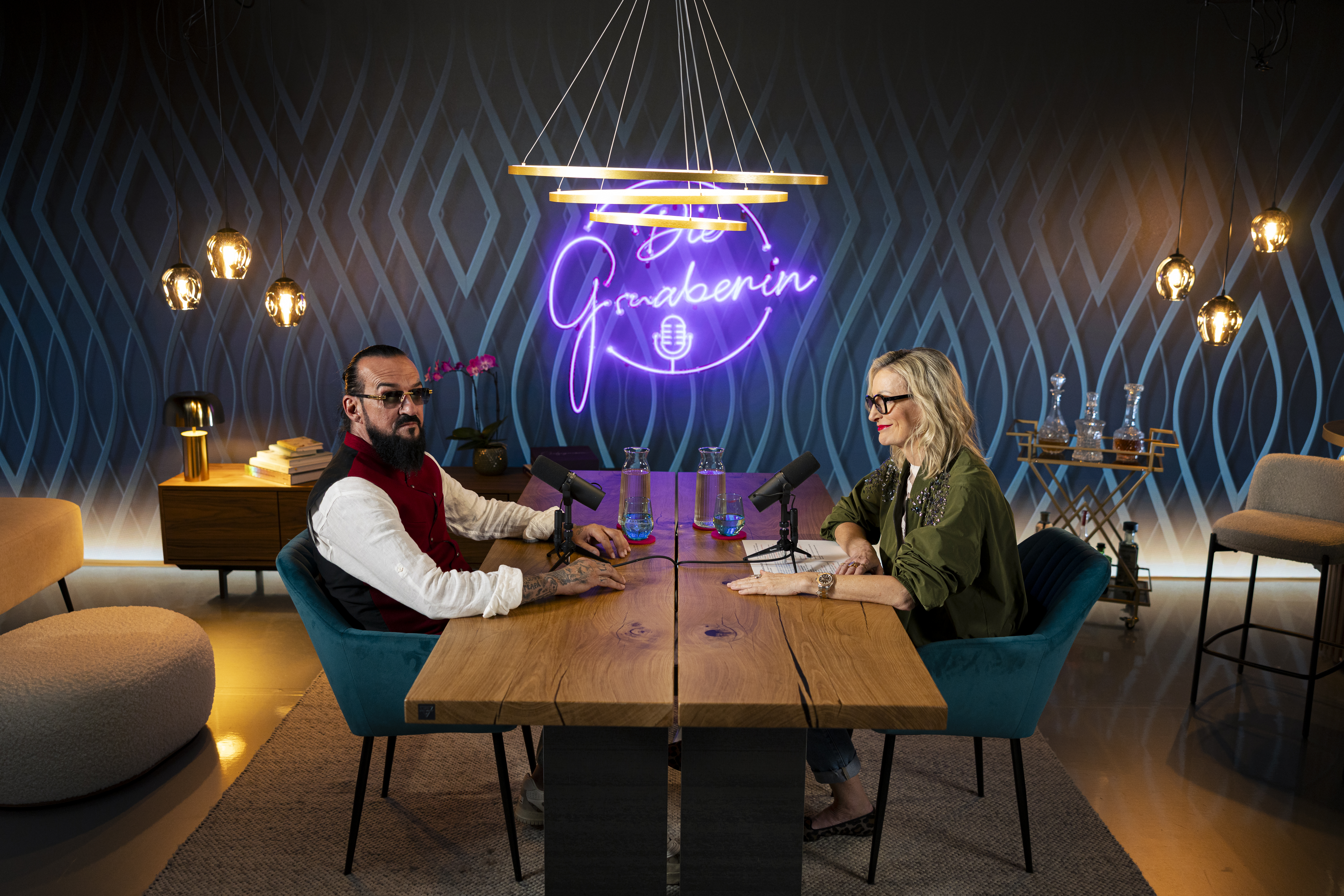 Monika Gruber und Bordellbetreiber Werner Frankfurt: ein ungewöhnliches Gespräch über das Geschäft mit der käuflichen Liebe
