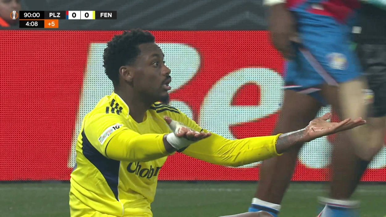 Highlights: Viktoria Pilsen vs. Fenerbahce Istanbul | UEFA Europa League - 4. Spieltag