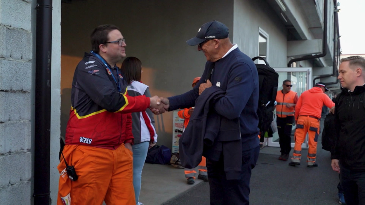 FIA Karting WC - Race Marshall