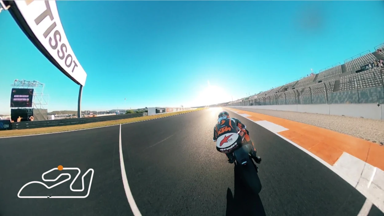 Tracklap: Onboard mit Alex Hofmann in Valencia