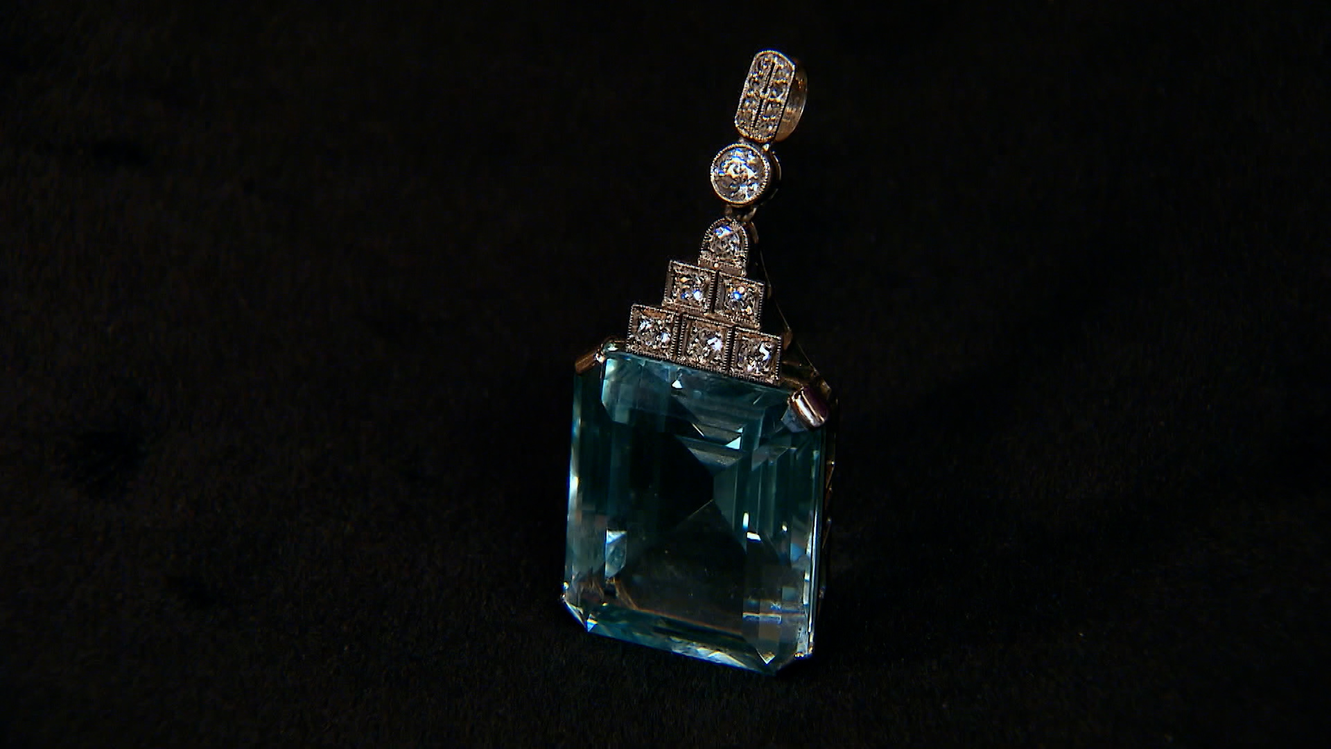 Strahlender Aquamarin