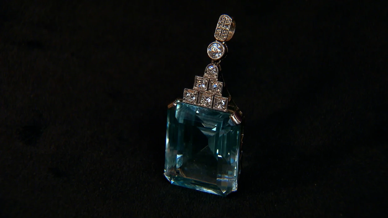 Strahlender Aquamarin