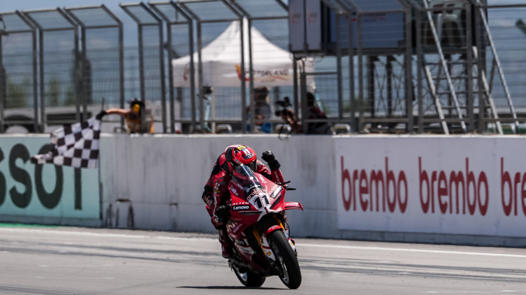 Bulega baut Traumserie aus!