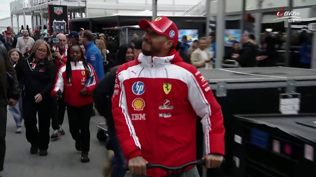 Aus dem Weg, Lewis kommt!