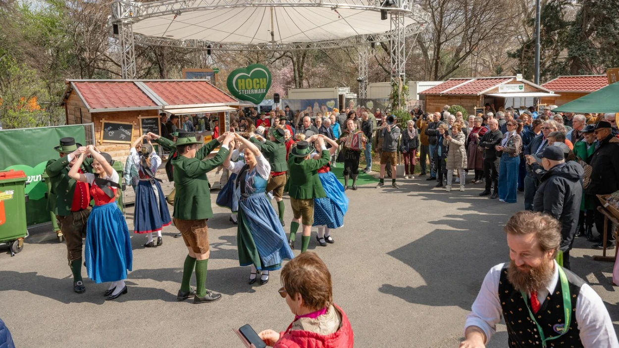 Steiermark-Frühling 2026 am Wiener Rathausplatz eröffnet