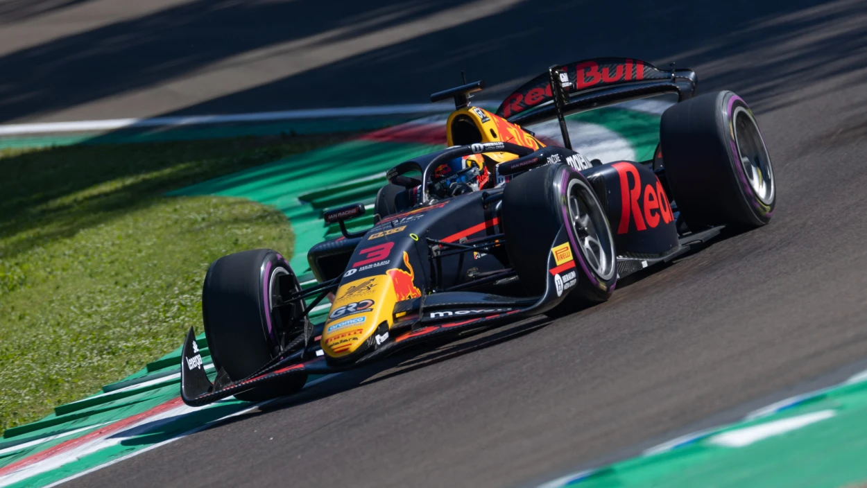 Grand Prix von Großbritannien: Highlights Sprintrennen | Formel 2 - Stop 8