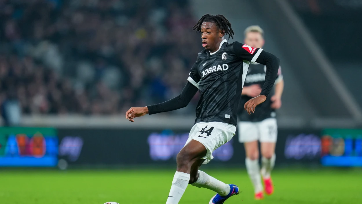 Fußball LIVE: Achtelfinale - 1. Halbzeit