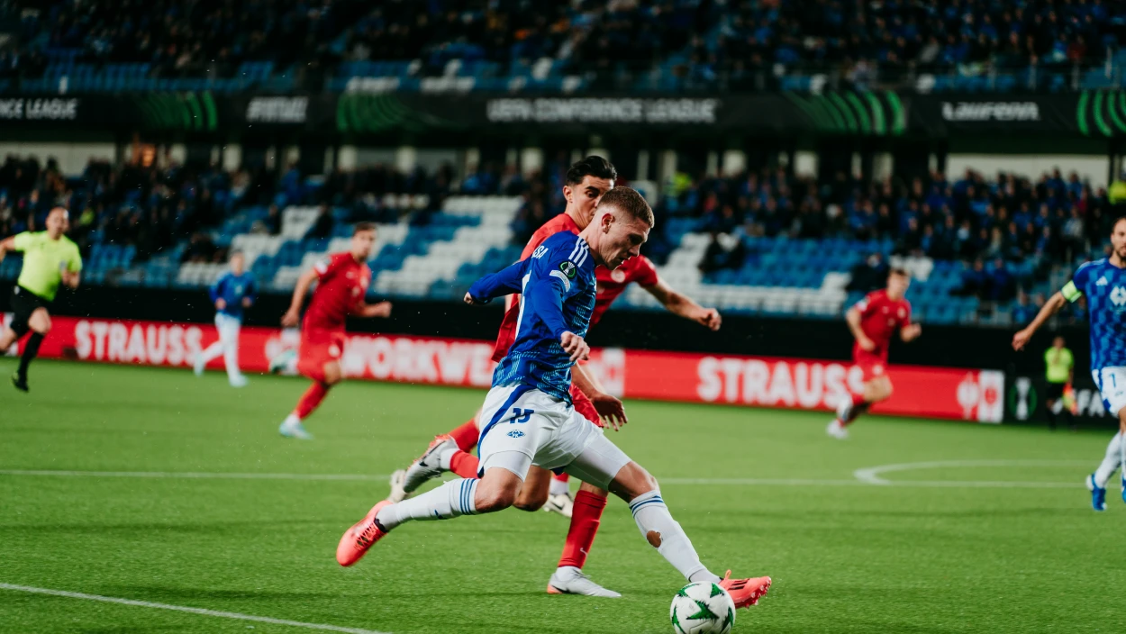Highlights: Molde FK vs. Larne FC | UEFA Conference League, Runde 1