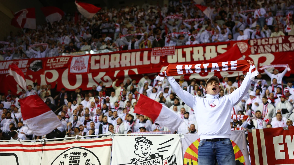 Die Servus TV - Nachspielzeit zum Viertelfinal Kracher Freiburg vs. Genk