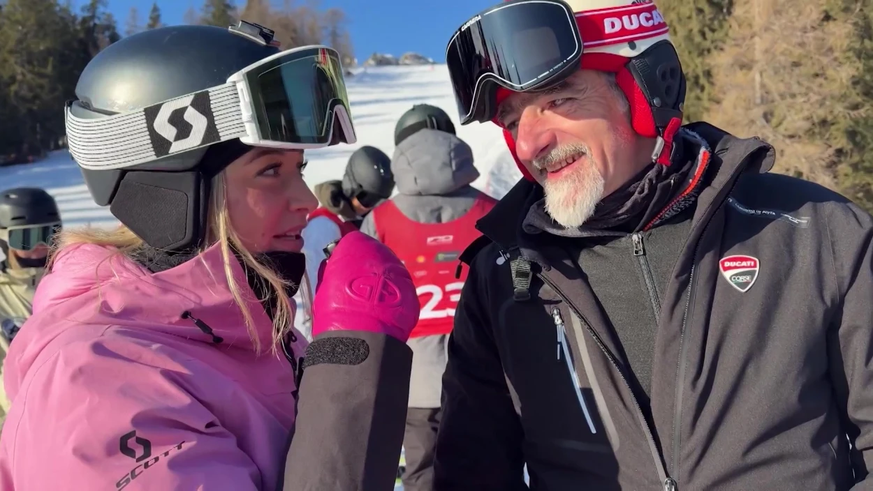 Bike-Show und Skirennen: Ducati Lenovo läutet die Saison 2026 ein