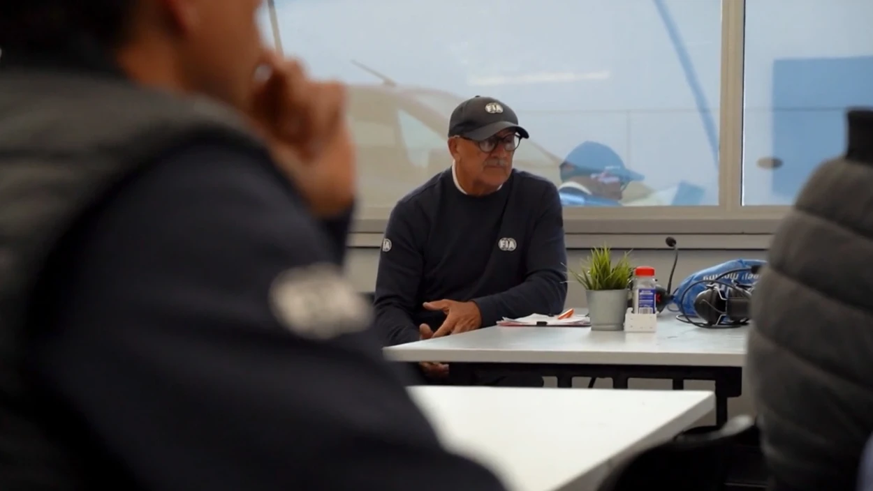 FIA Karting WC - Race Marshall