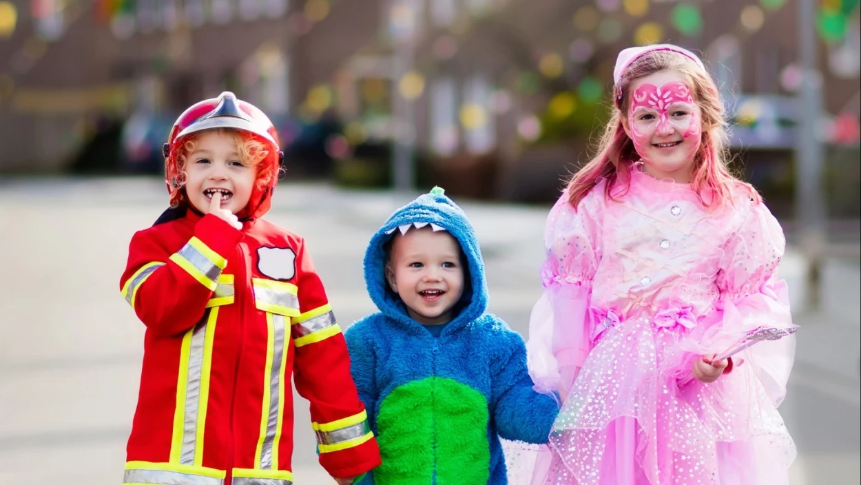 Sind Kinder-Faschingskostüme eine Brandgefahr?