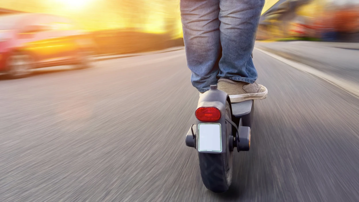 E-Scooter-Unfall mit Folgen: Bundesländer-News vom 27.04.