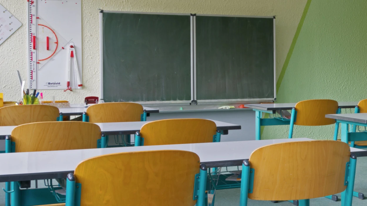 Talk: Lehrplan-Entrümpelung - KI statt Latein?