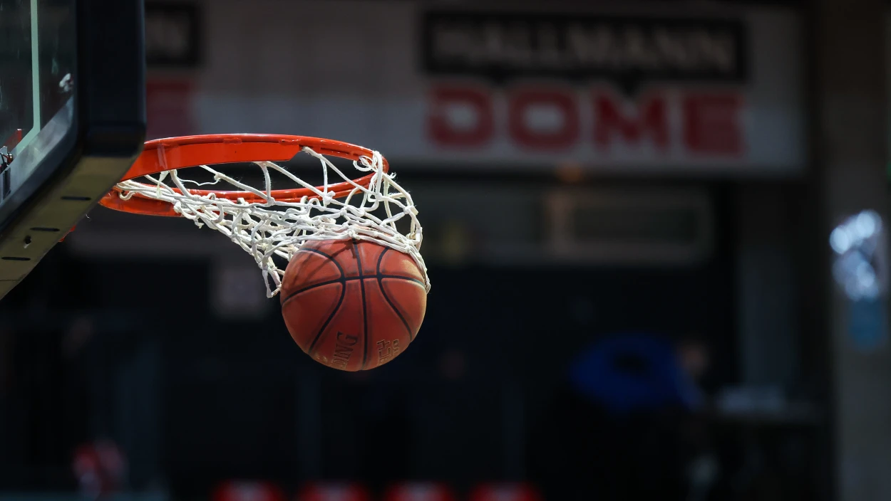 Basketball LIVE: EuroLeague - Großes Finale - TBA vs. TBA