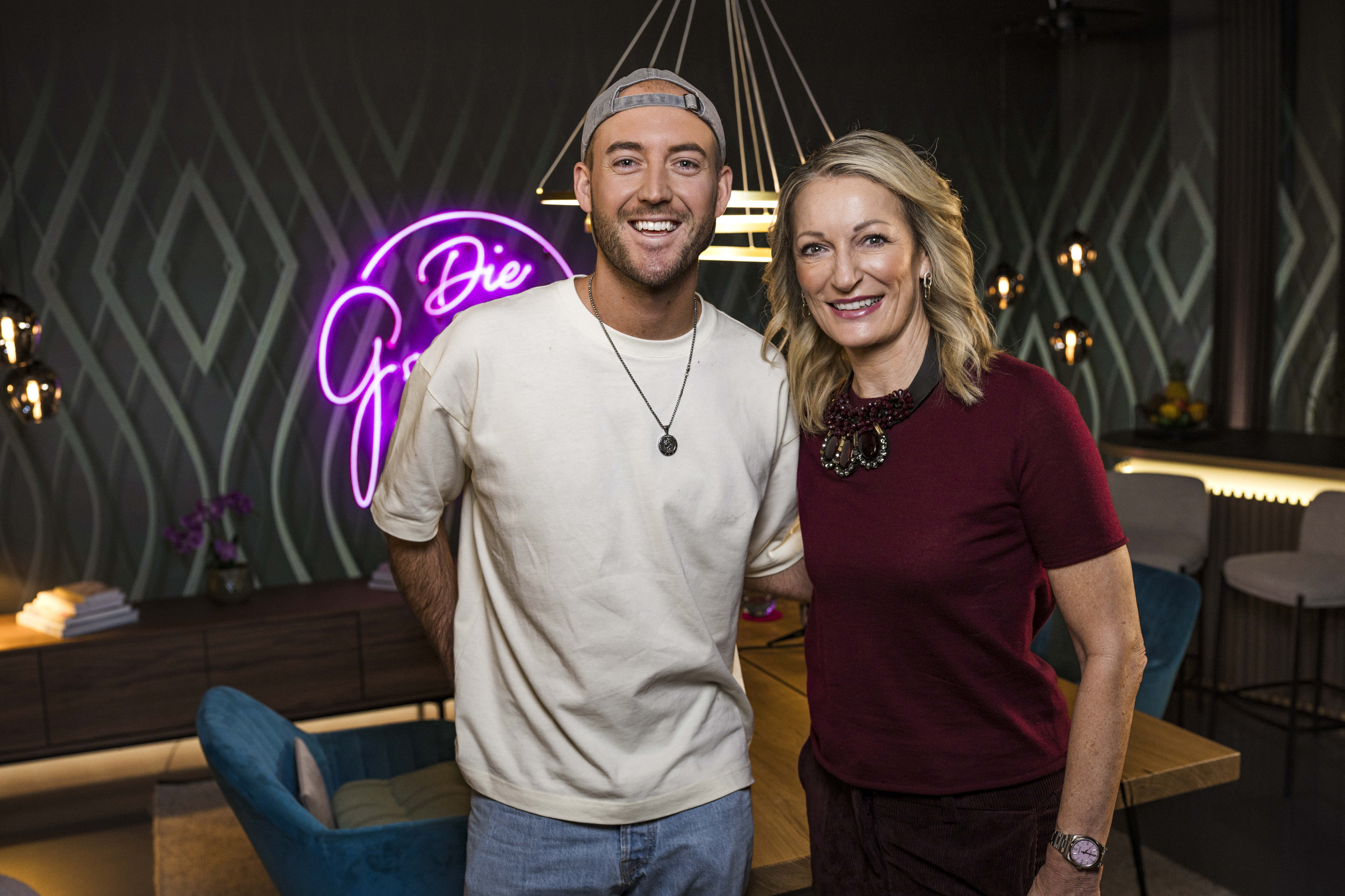 Mit Monika Gruber und Star-Influencer "The AustrianKiwi"