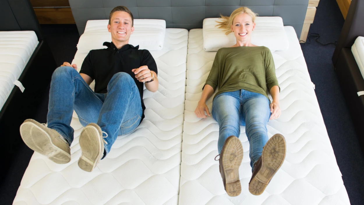 Für 450.000 Euro: Möbelhaus wird zum Mega-Airbnb