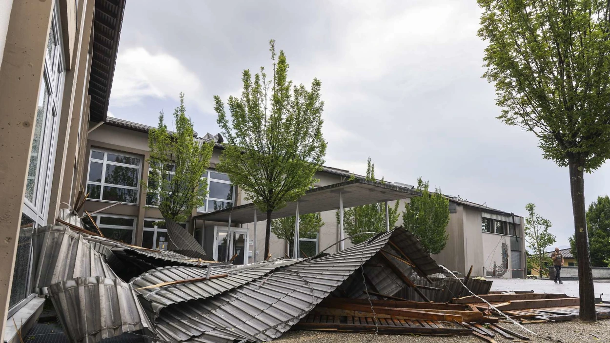 Sturmchaos in Hohenems und Seilbahnrettung in Dornbirn