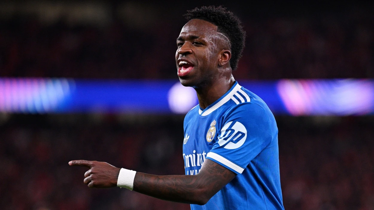 Fußball LIVE: Play-Offs Hinspiel - Highlights des Spieltags 