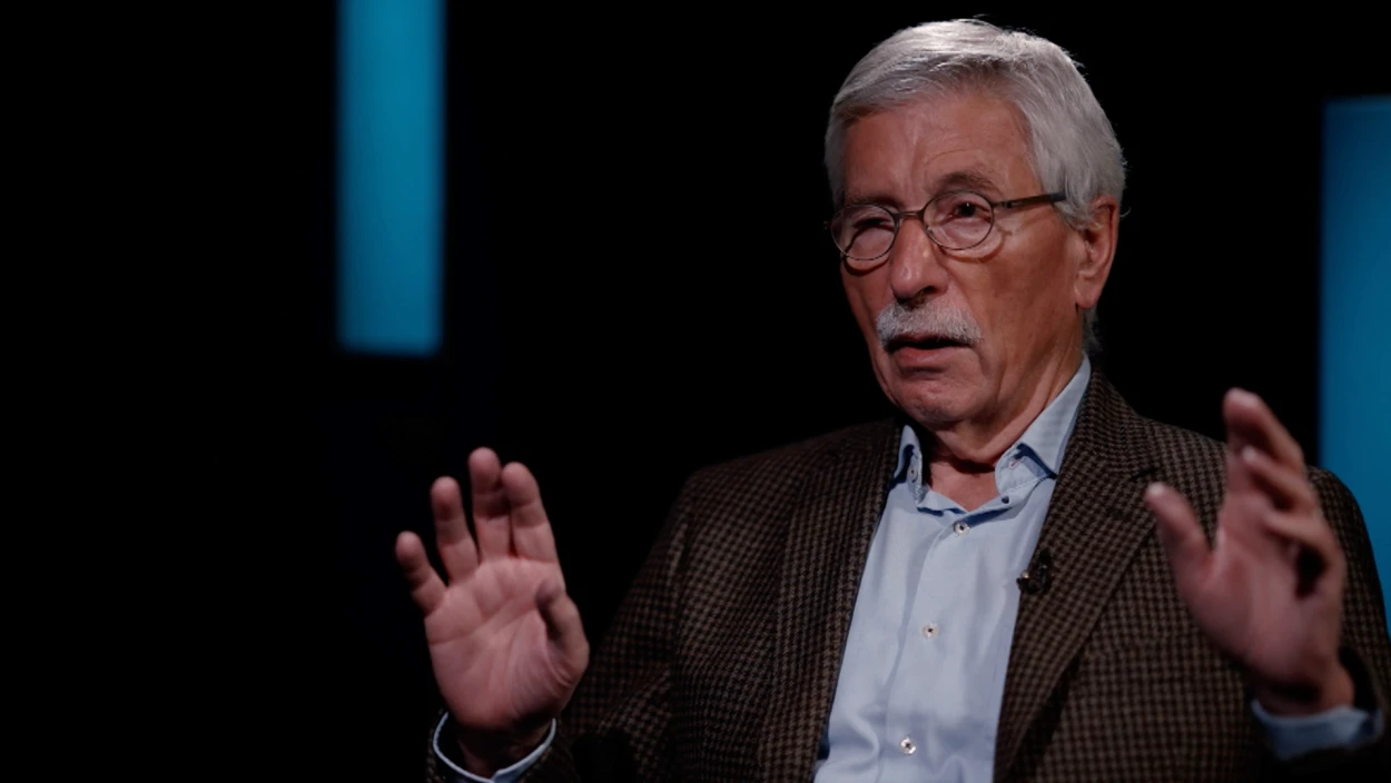 Sarrazin über Merz: "Ein ungewöhnlich schlechter Kanzler"